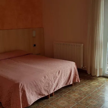 La Collina Casnate con Bernate