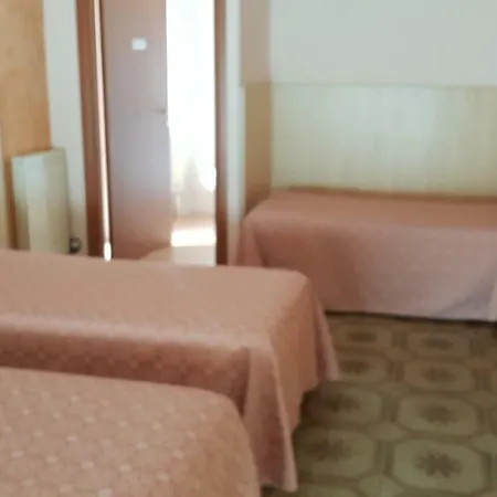 La Collina Отель 2*