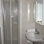 拉科利纳酒店 2* Casnate Con Bernate