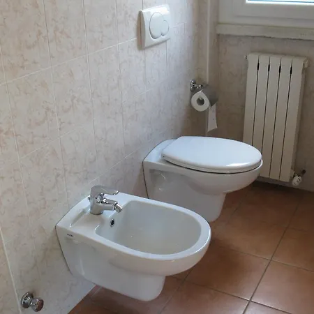 La Collina Casnate Con Bernate