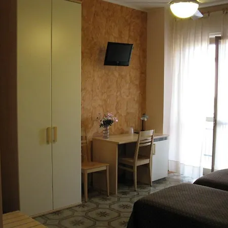 מלון La Collina 2*