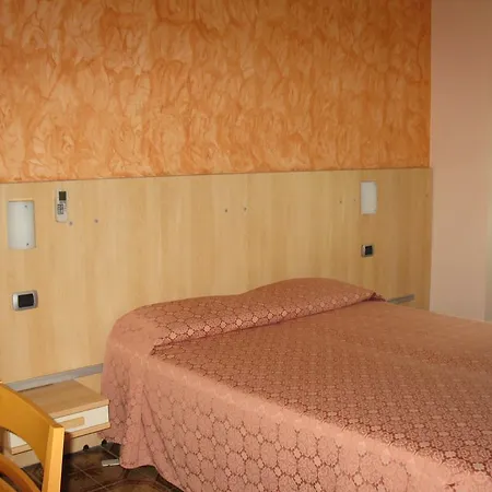 La Collina Casnate con Bernate